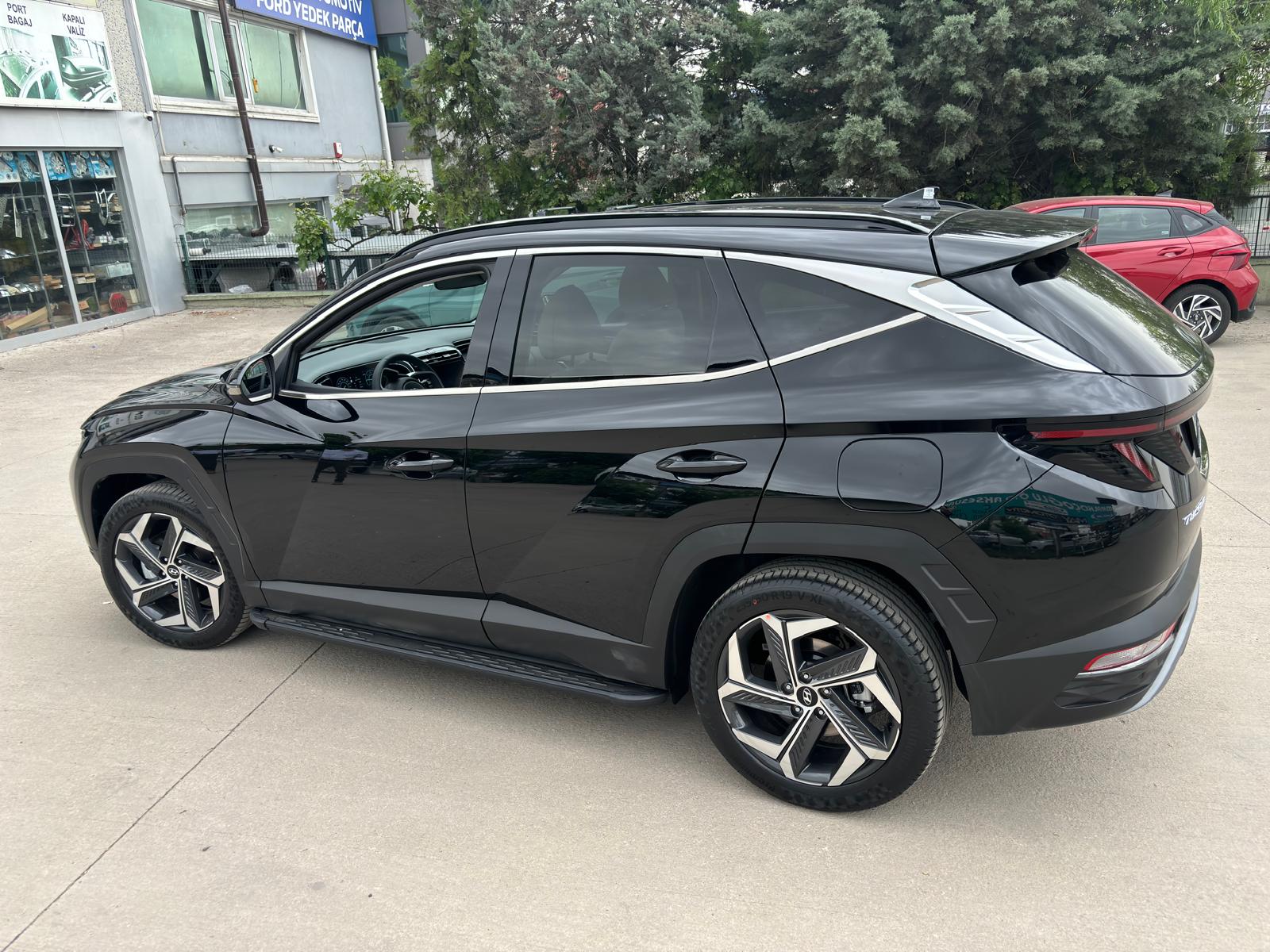 Hyundai Tucson Yan Basamak Siyah